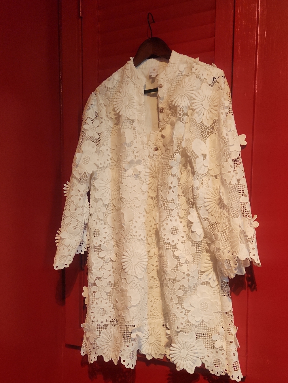 j. Marie White Floral Lace Tunic Dress